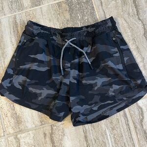 Athleta Girl Black Camo Running Shorts Size XL (14)